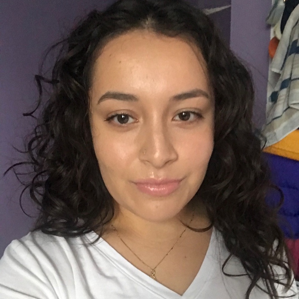 Meet your Posher, Angie